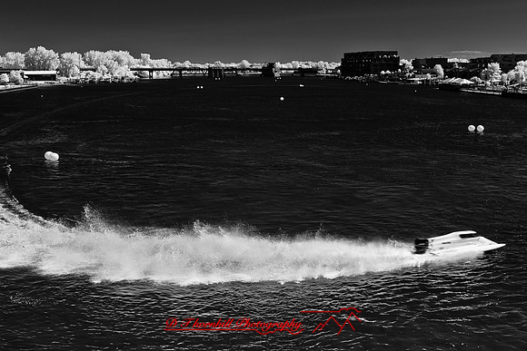 river-roar-2011-infrared-01