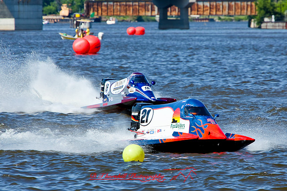 river-roar-friday-2009_097.jpg