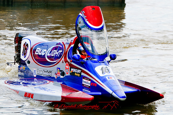 river_roar-saturday-2008_34.jpg