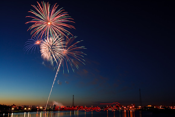 bay-city-fireworks-2010_02