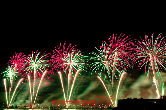 bay-city-fireworks-2009_32.jpg