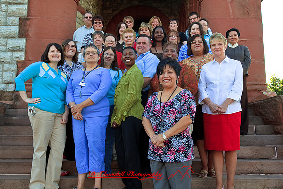 hoyt-workers-group-shot-2009_37.jpg