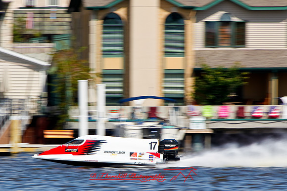 river-roar-friday-2009_070.jpg