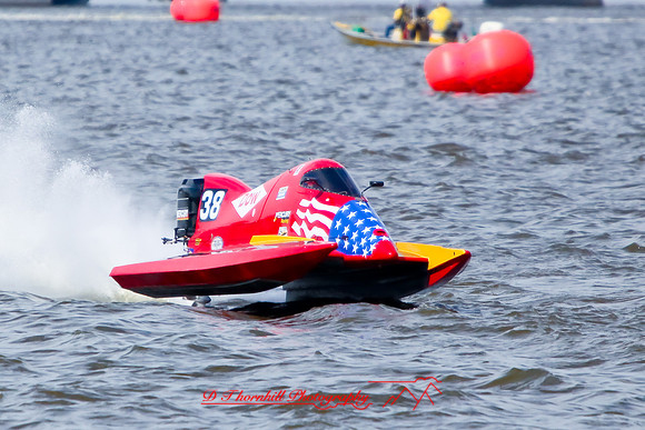 river-roar-saturday-2009_076.jpg