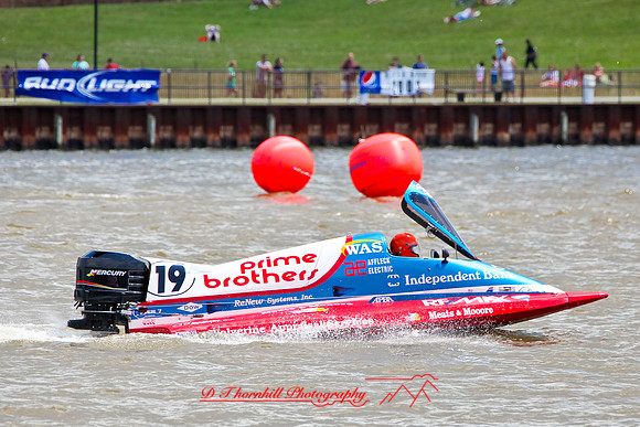 river-roar-fox-racing-2009_53.jpg