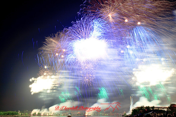 bay-city-fireworks-2009_59.jpg