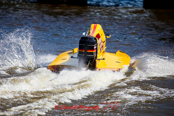 river-roar-friday-2009_074.jpg
