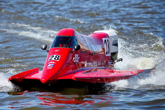 river-roar-friday-2009_089.jpg