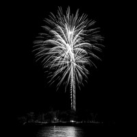 Saginaw Infrared Christmas Fireworks 2018 015