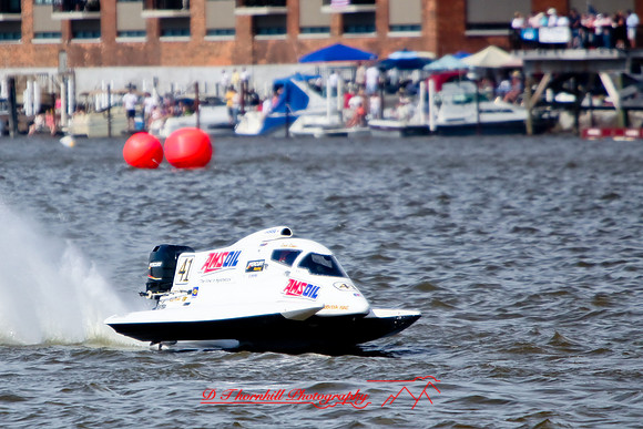 river-roar-saturday-2009_100.jpg
