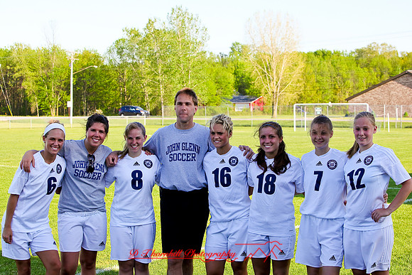 jghs-gs-seniors-2009_32.jpg