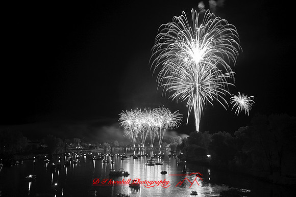 saginaw-fireworks-infrared-2011_10-19
