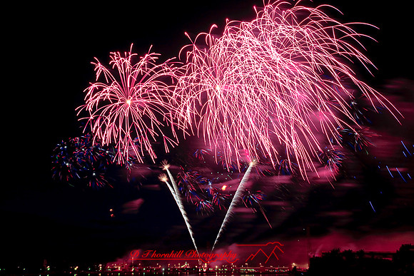 bay-city-fireworks-2009_40.jpg
